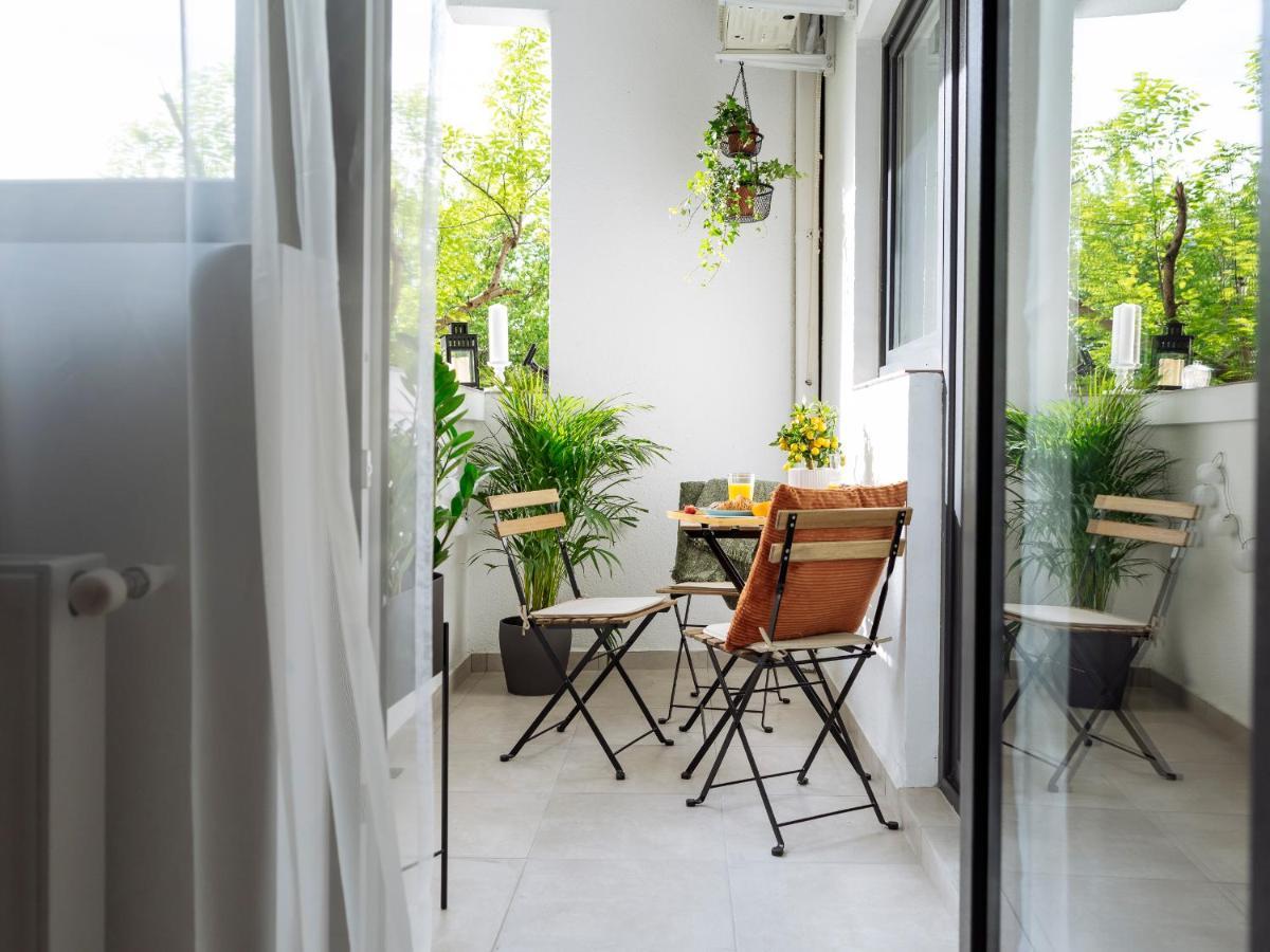 Bright 3Br Flat - Top Location - Green View Balcony 布加勒斯特 外观 照片