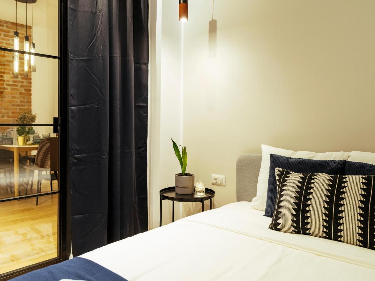 Bright 3Br Flat - Top Location - Green View Balcony 布加勒斯特 外观 照片